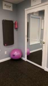 accessorizing an inspiring home gym